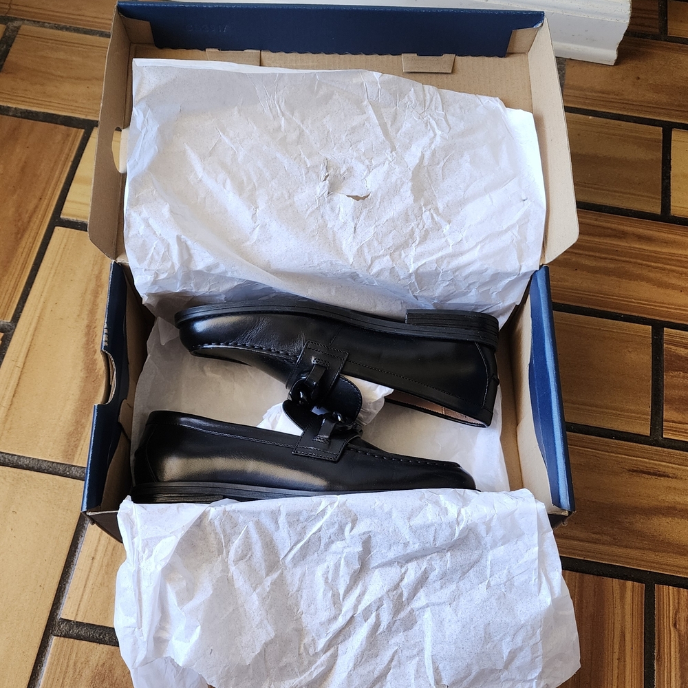 Cole Haan Shoes - Picture 9 of 9